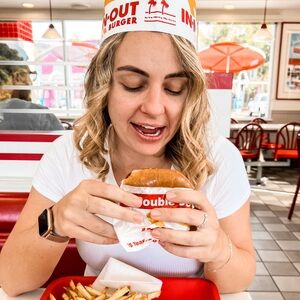 Meet your Posher, Jen